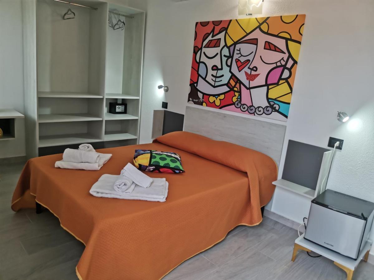 Wonderland Hotel ซาน เตโอโดโร ภายนอก รูปภาพ